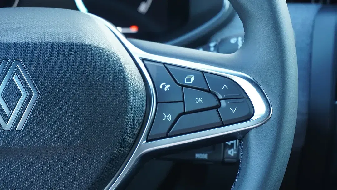 Renault Clio TCe Techno - Thumbnail 13