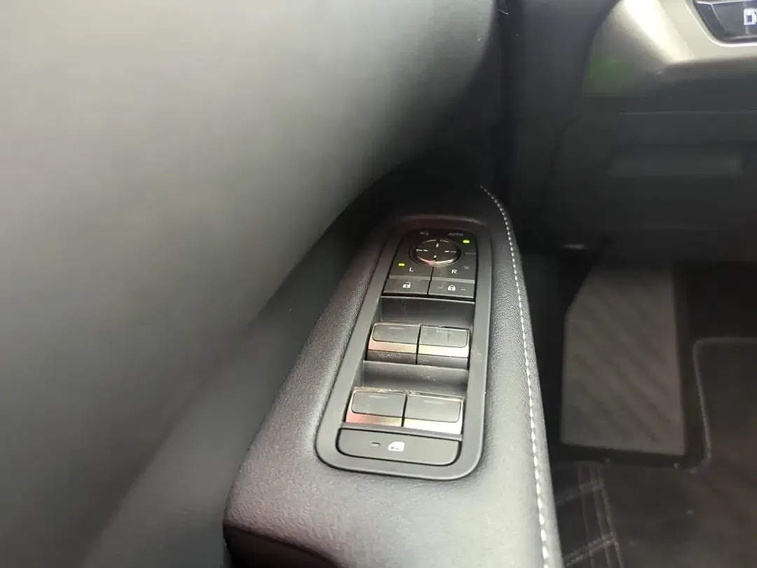 Lexus RX 450h F SPORT - Thumbnail 17