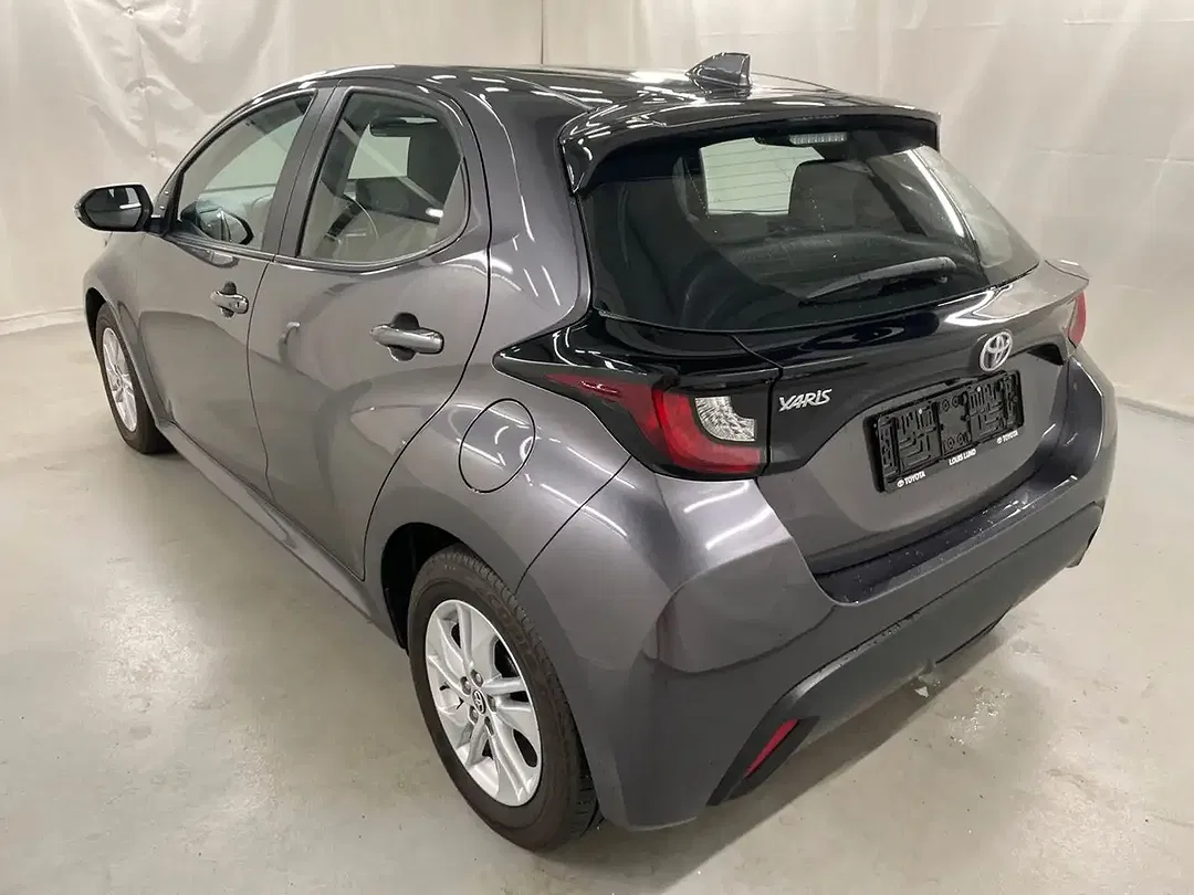 Toyota Yaris 1.5 Active - Thumbnail 4