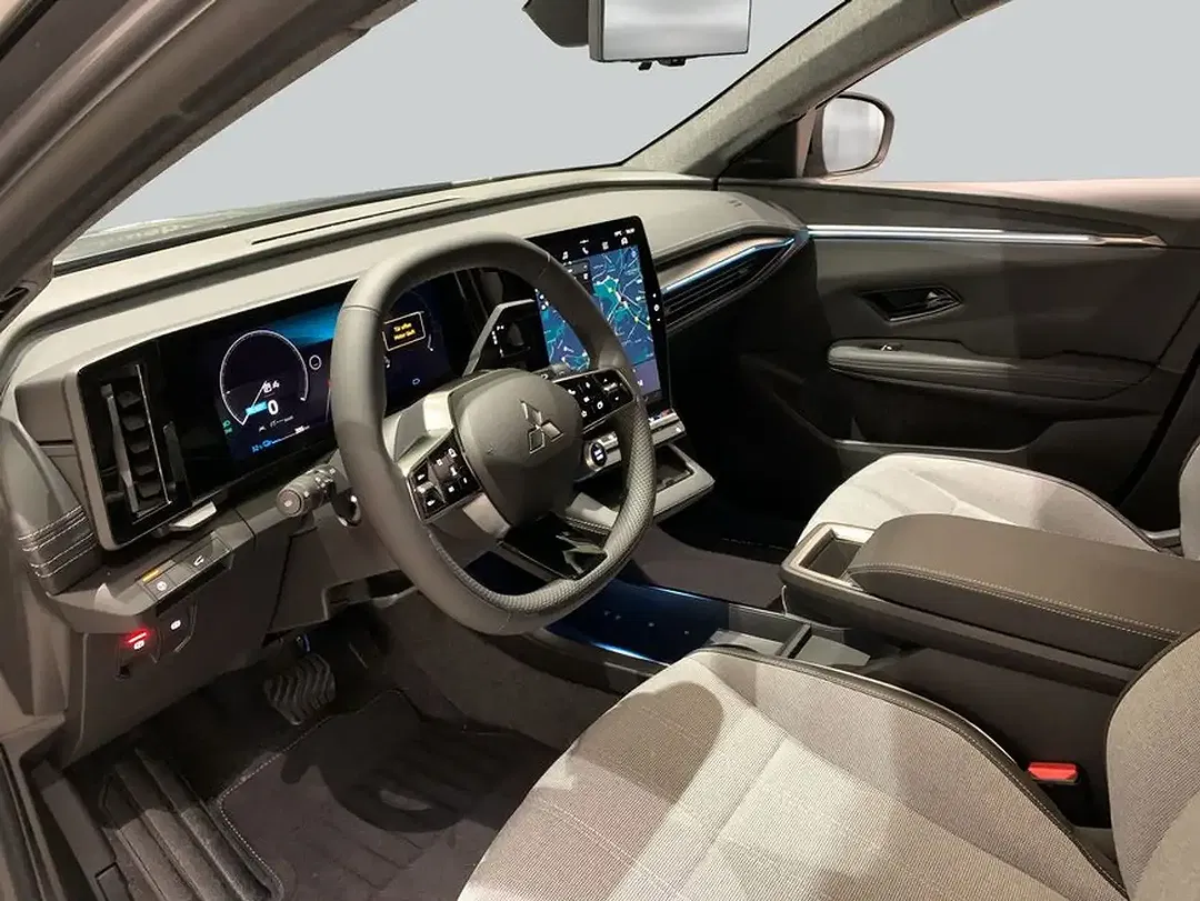 Mitsubishi Eclipse Cross Diamant Top - Thumbnail 10