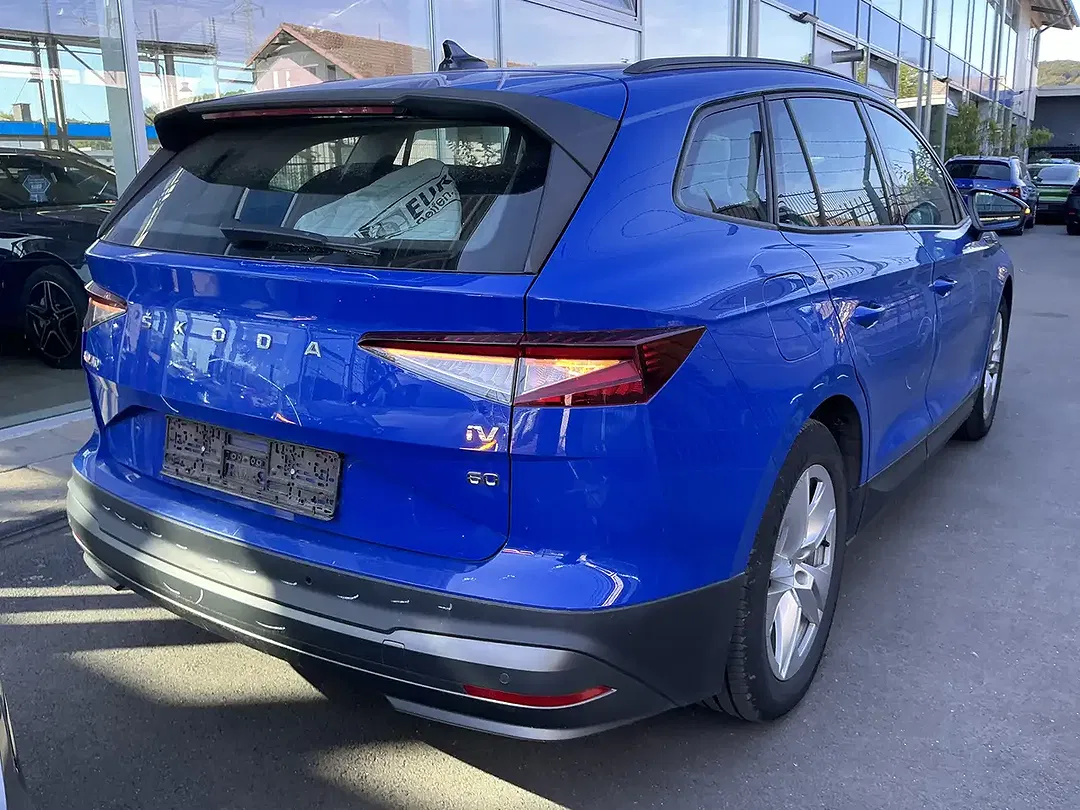 Skoda Enyaq 60 Lounge - Thumbnail 2
