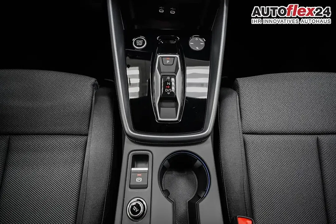 Audi A3 40 TFSI S tronic quattro Sportback - Thumbnail 11