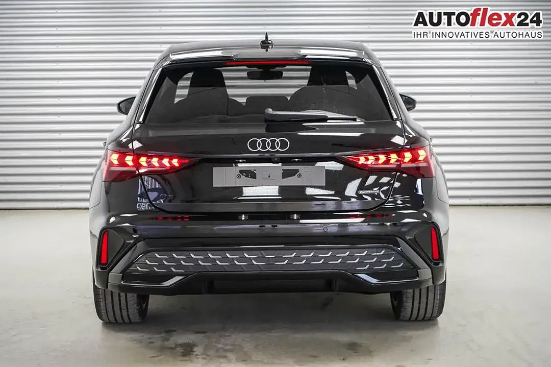 Audi A3 40 TFSI S tronic quattro Sportback - Thumbnail 3