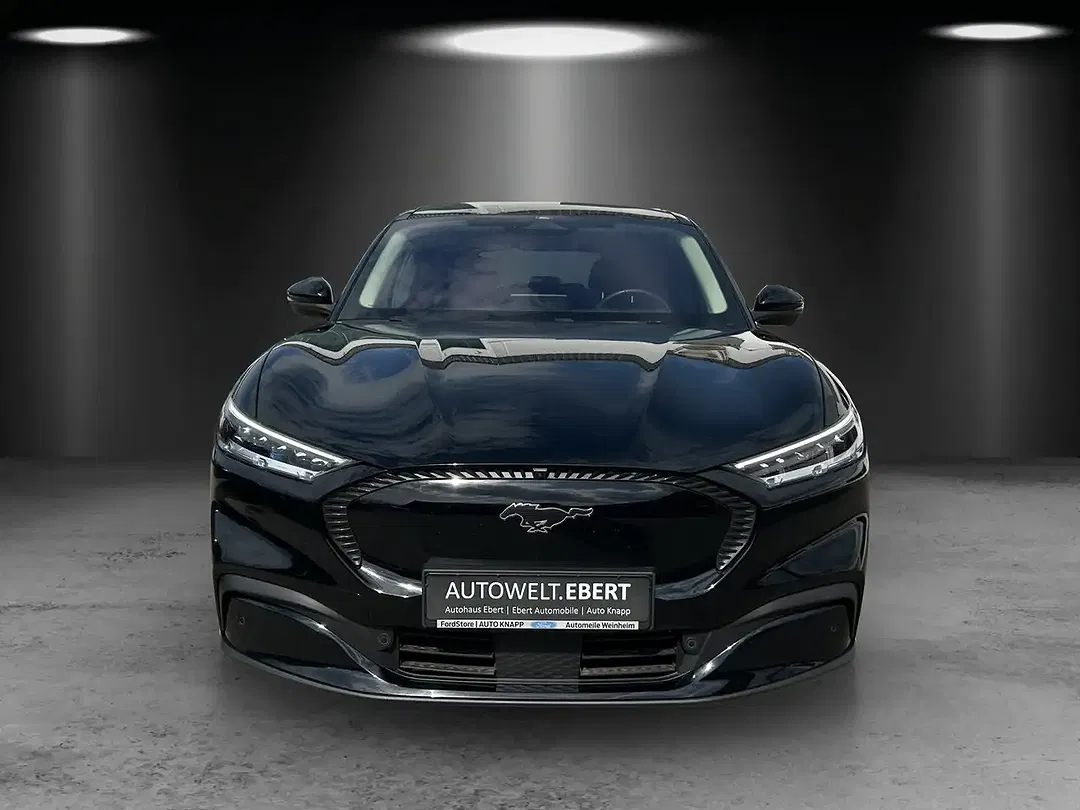 Ford Mustang Mach-E AUT - Thumbnail 6