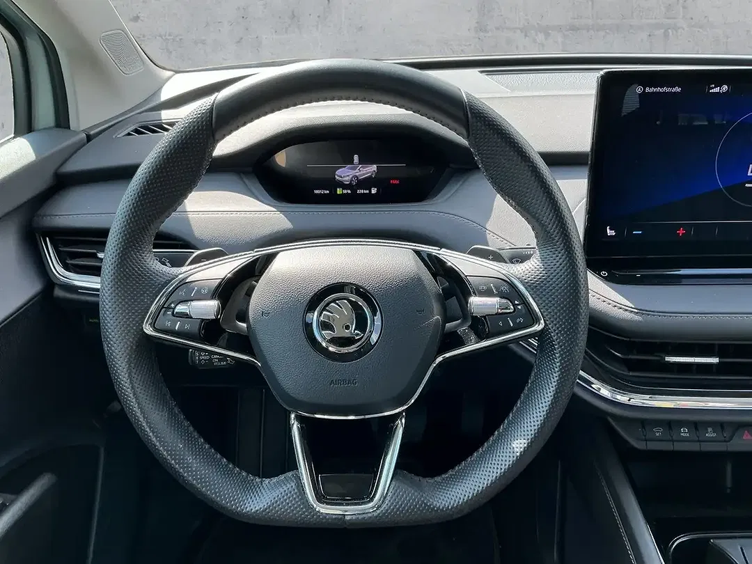 Skoda Enyaq 80 iV Suite - Thumbnail 9