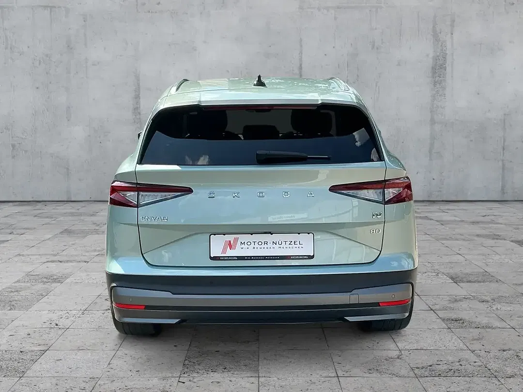 Skoda Enyaq 80 iV Suite - Thumbnail 4