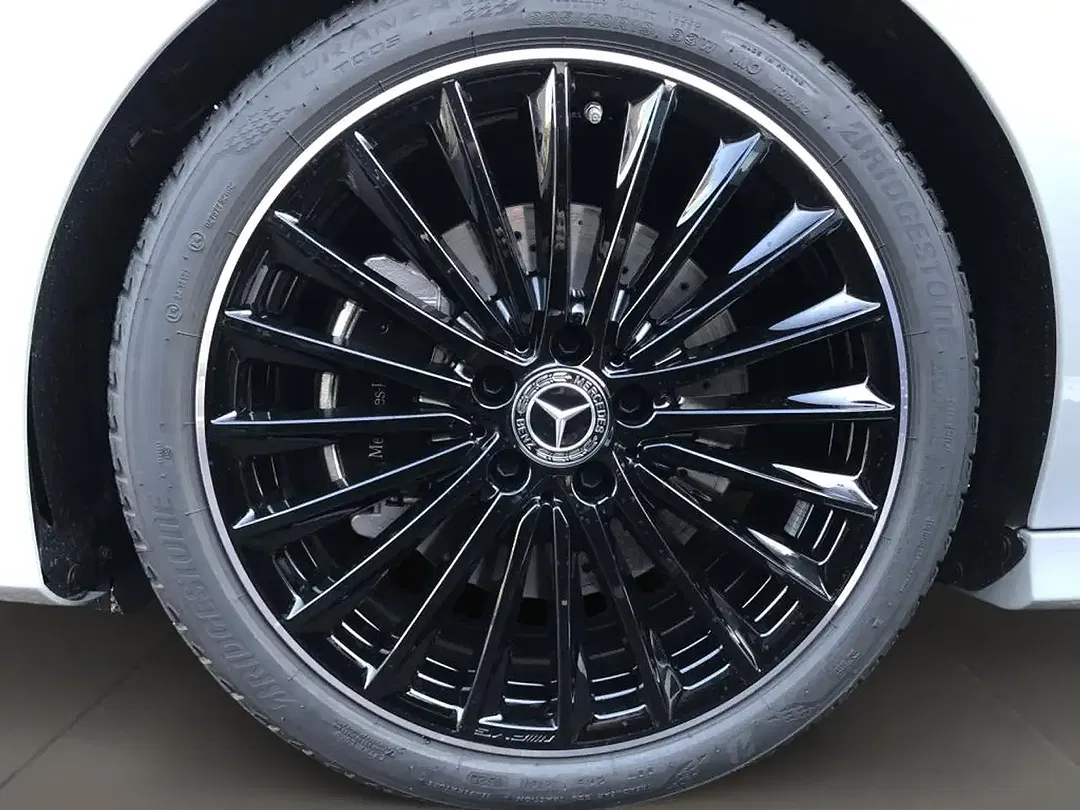 Mercedes-Benz CLA 200 AMG MBUX Night - Thumbnail 8