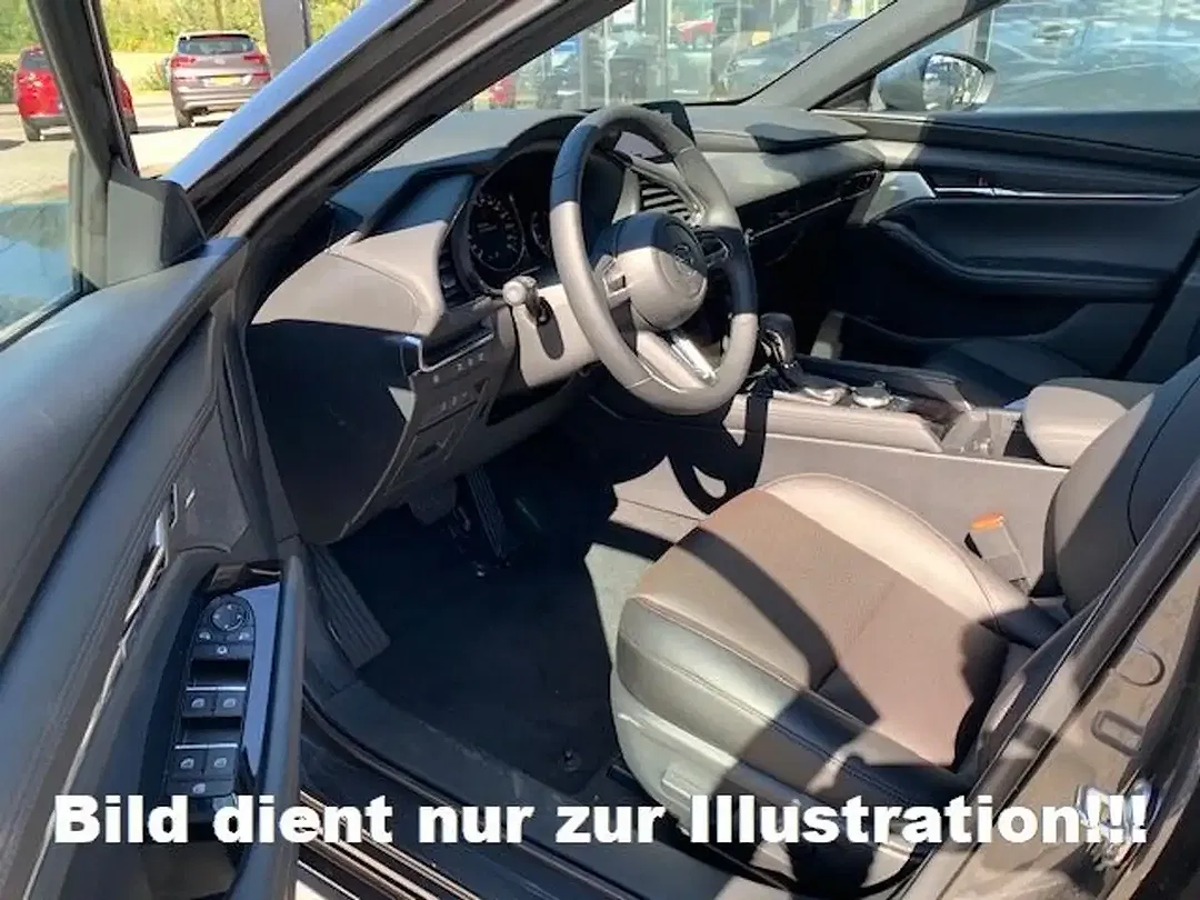 Mazda 3 e-SKYACTIV-X Centre-Line - Thumbnail 5