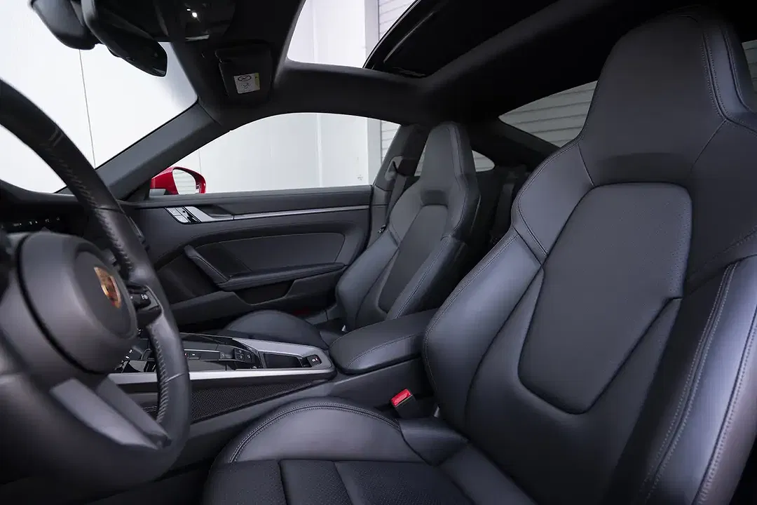 Porsche 911 Sport Chrono Coupe - Thumbnail 11