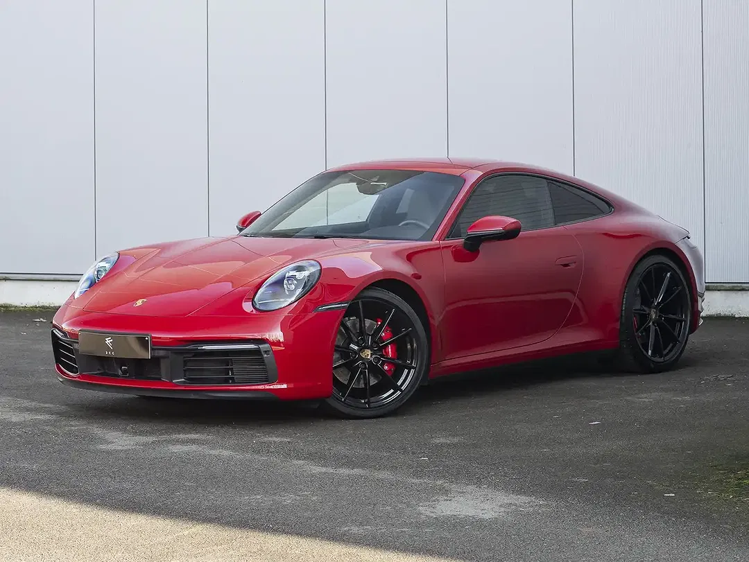 Porsche 911 Sport Chrono Coupe - Thumbnail 3