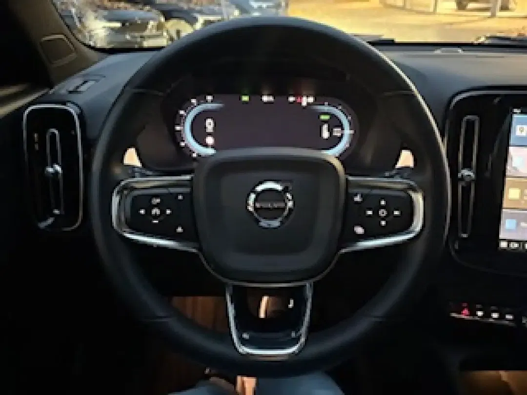 Volvo C40 Recharge Twin Motor Ultimate - foto 14