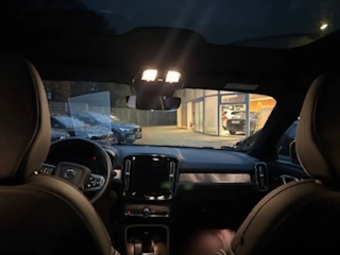 Volvo C40 Recharge Twin Motor Ultimate - Thumbnail 9