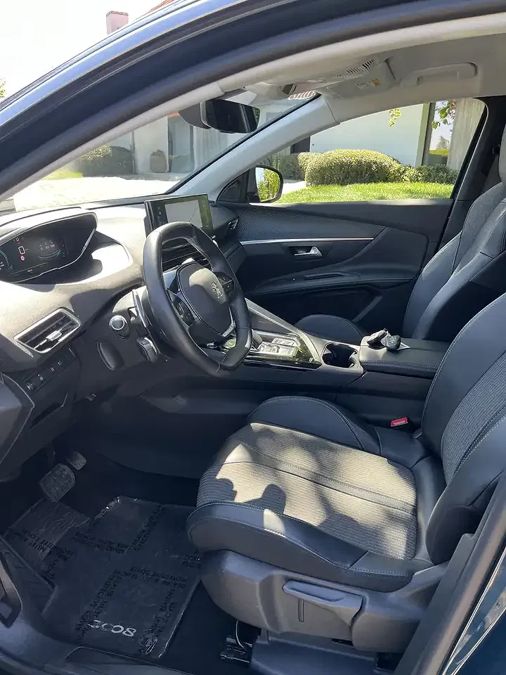 Peugeot 3008 Hybrid Allure - Thumbnail 16