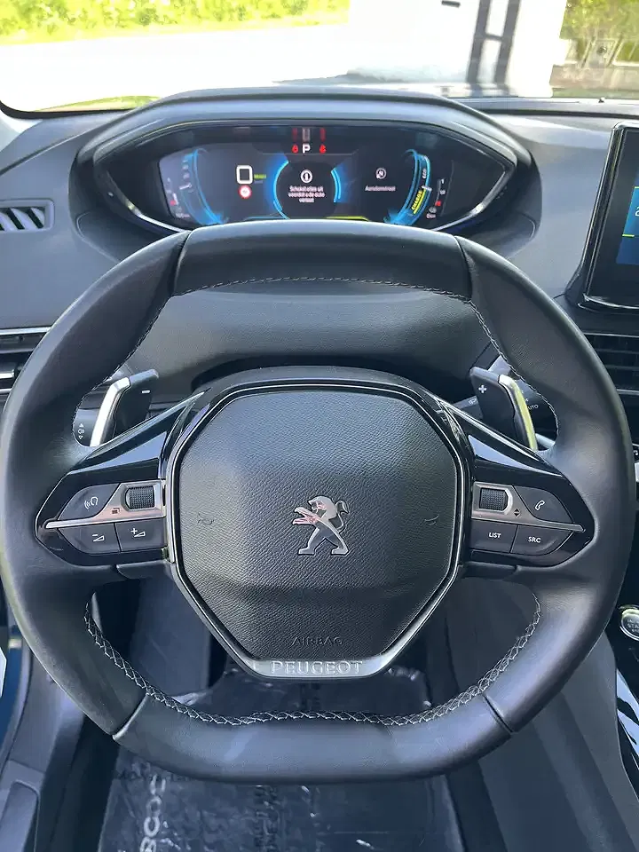 Peugeot 3008 Hybrid Allure - Thumbnail 18