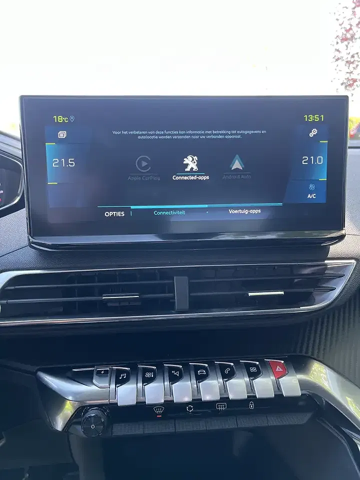 Peugeot 3008 Hybrid Allure - Thumbnail 19