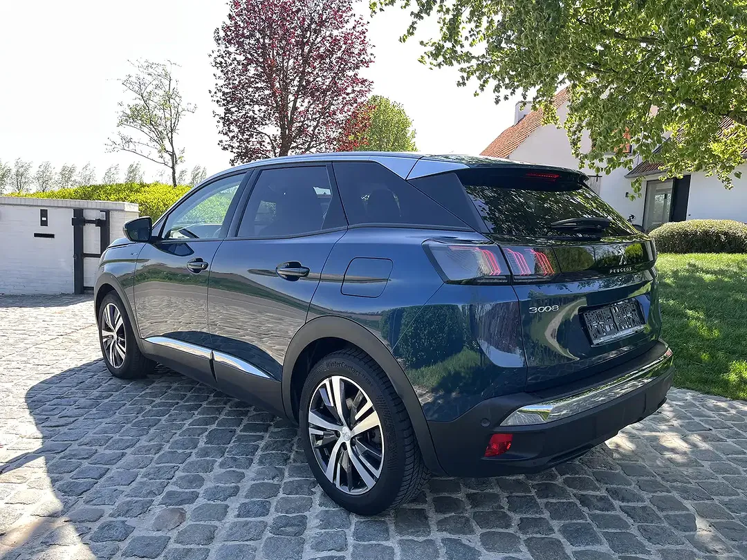 Peugeot 3008 Hybrid Allure - Thumbnail 7