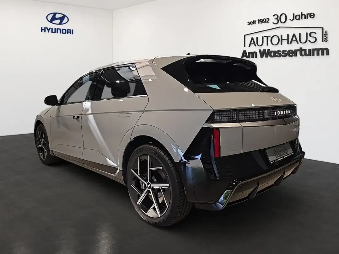 Hyundai IONIQ 5 N Line - Thumbnail 4