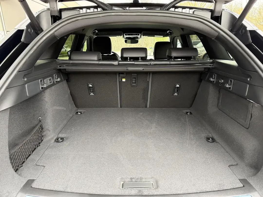 Land Rover Range Rover Velar P400e 4x4 Dynamic SE - Thumbnail 10