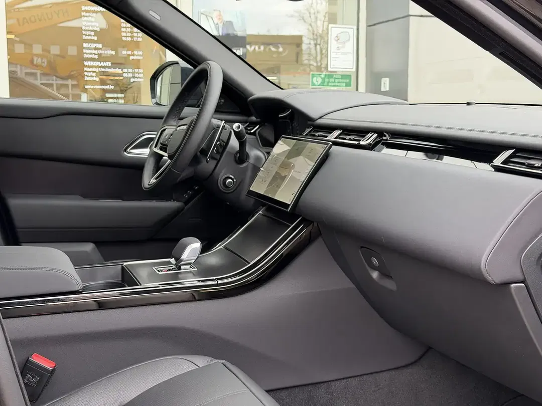 Land Rover Range Rover Velar P400e 4x4 Dynamic SE - Thumbnail 13