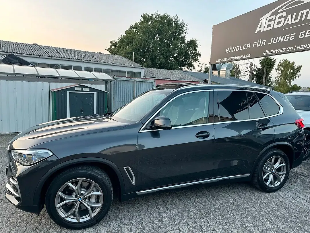 BMW X5 xLine - Thumbnail 5
