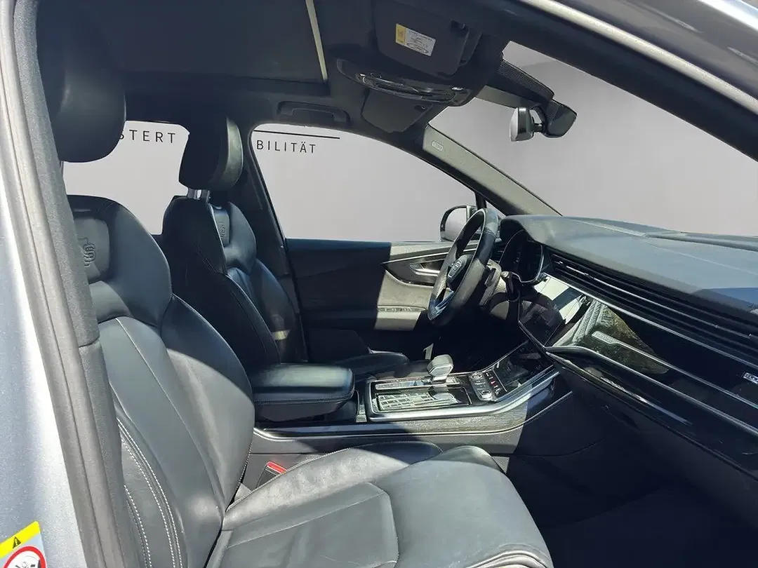 Audi Q7 55 TFSI e tiptronic quattro S line - Thumbnail 9