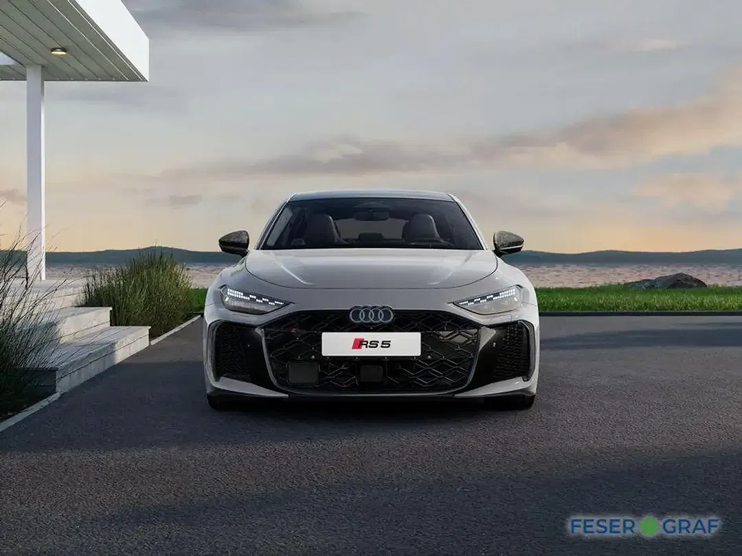 Audi RS5 - Thumbnail 4