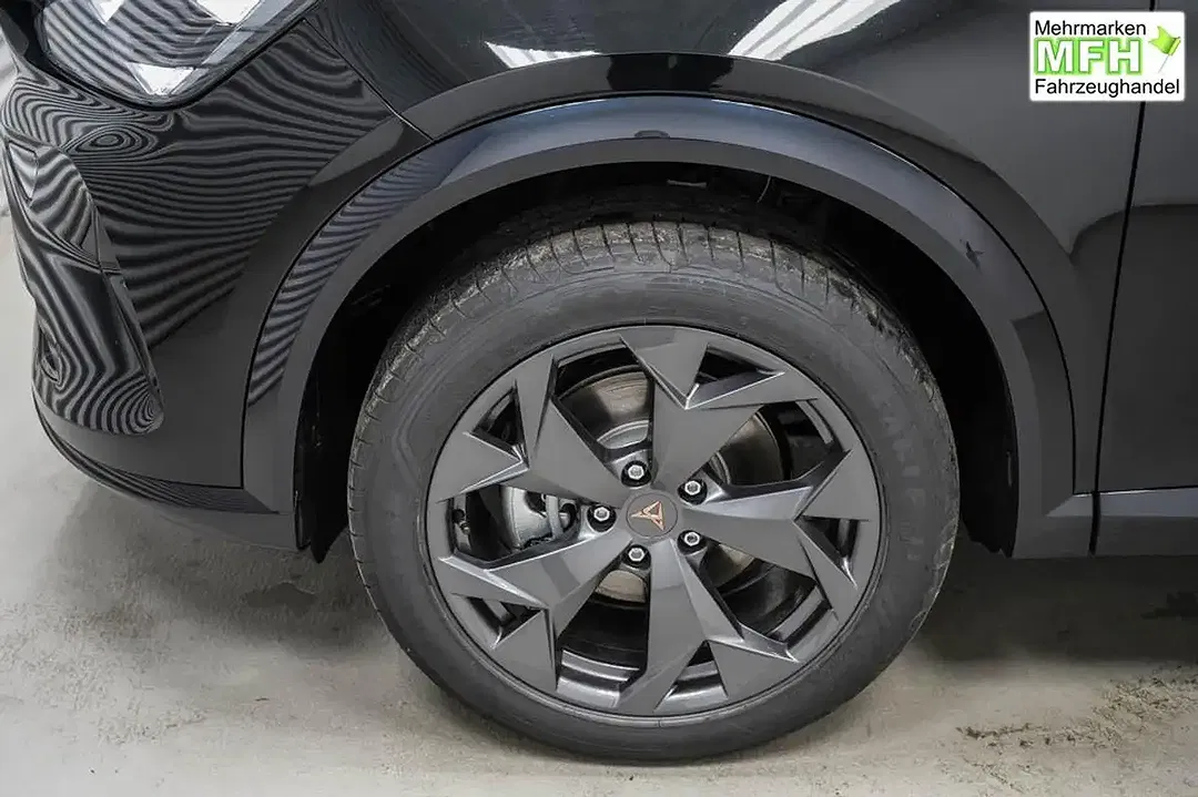 CUPRA Formentor 1.5 eTSI DSG AUT - Thumbnail 4