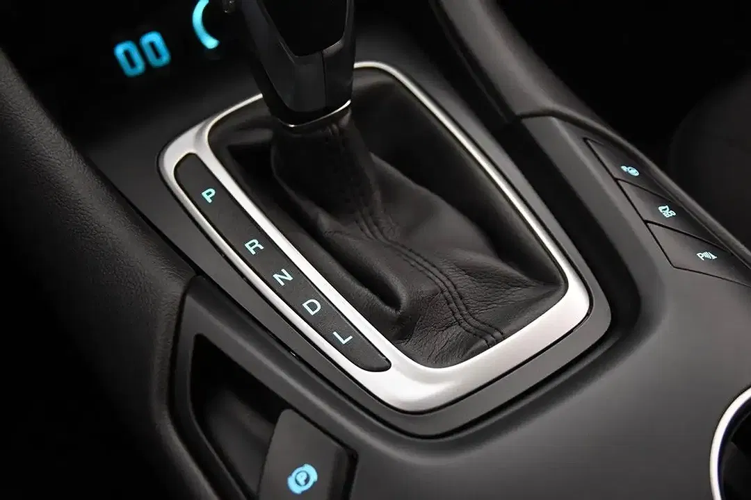 Ford Mondeo 2.0 Hybrid - foto 8