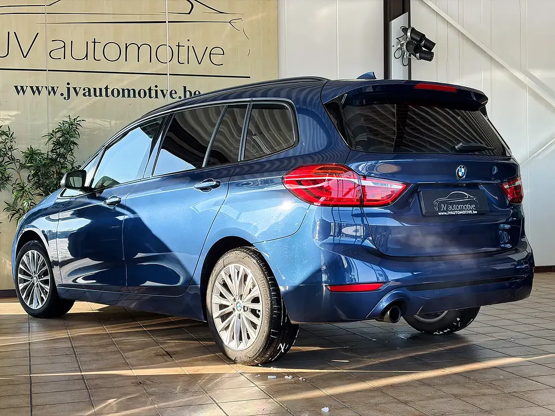 BMW 216 Gran Tourer - Thumbnail 4