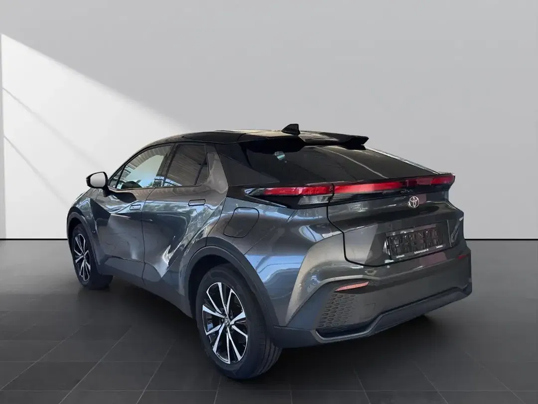 Toyota C-HR PHEV Teamplayer - Thumbnail 6