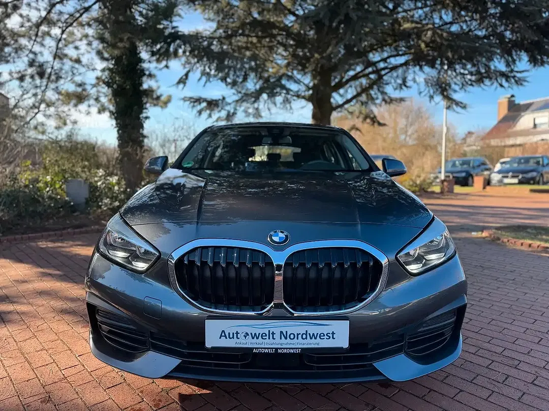 BMW 118 - Thumbnail 11