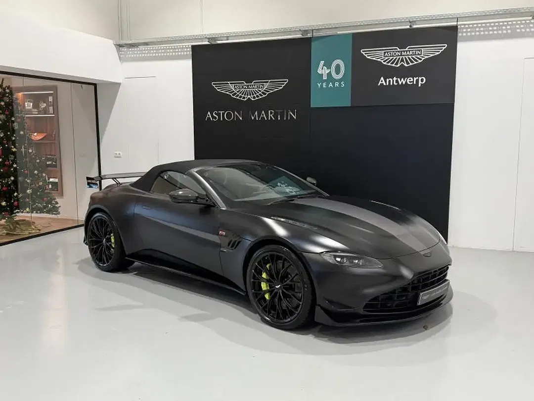 Aston Martin V8 Roadster - foto 2