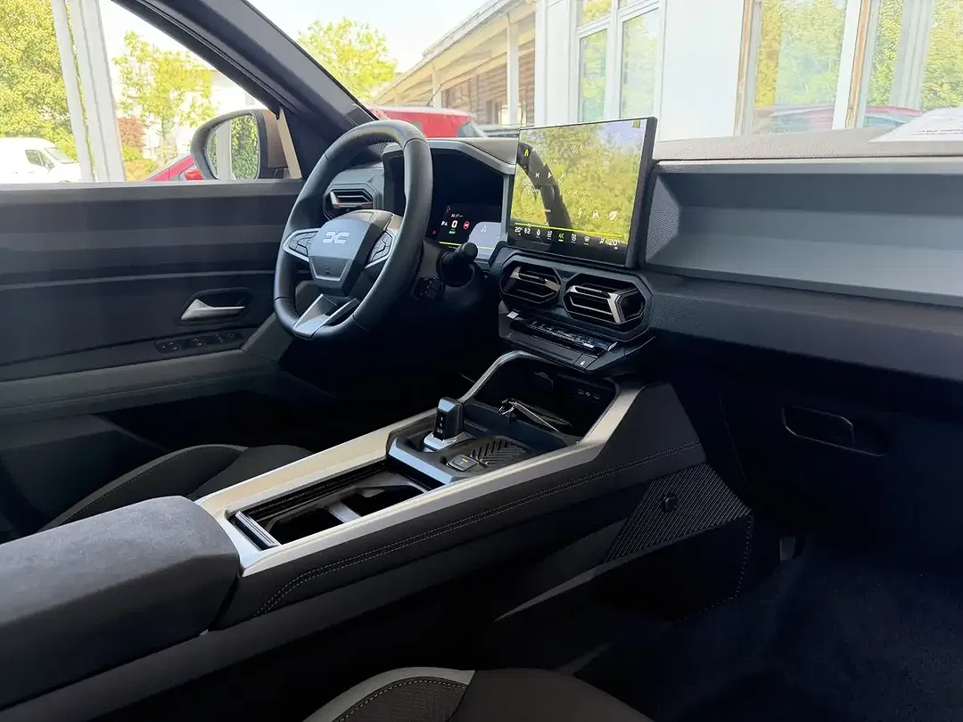 Dacia Bigster Hybrid Extreme - Thumbnail 14