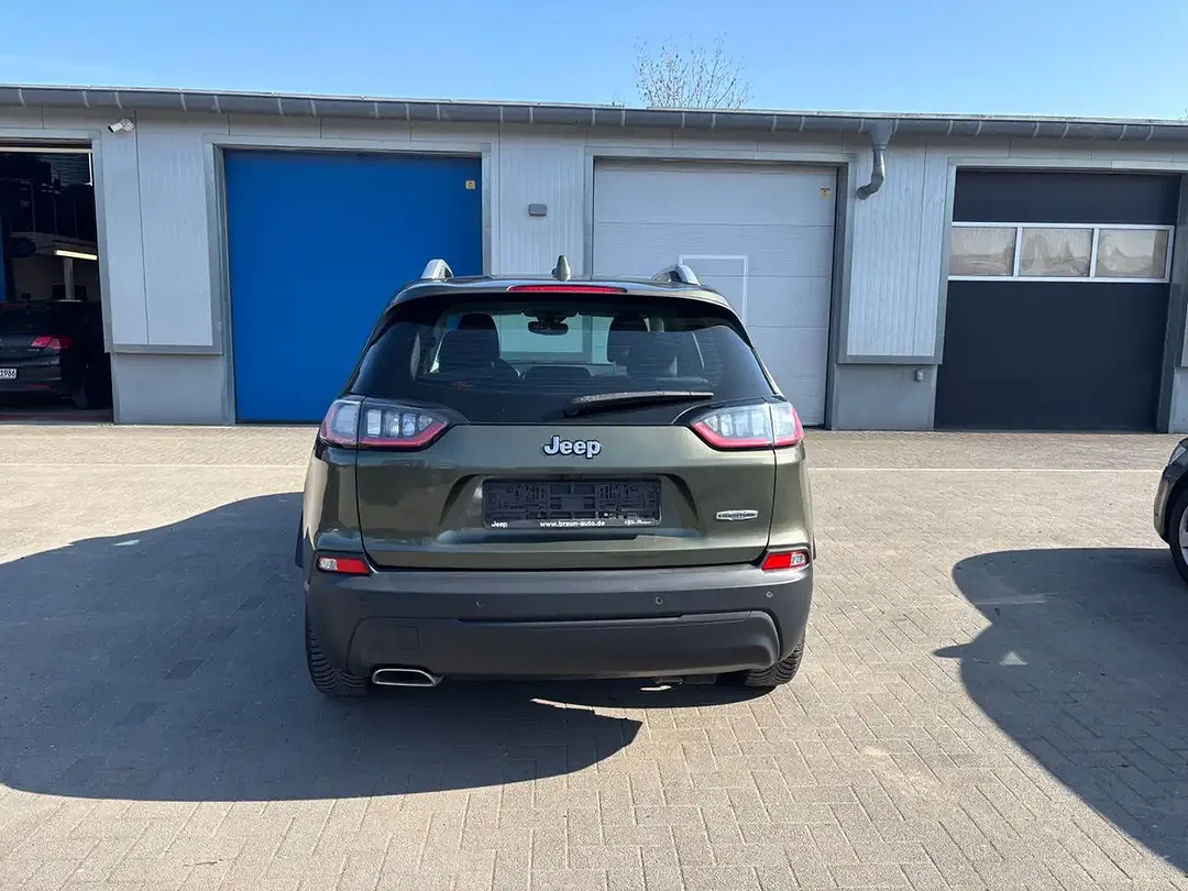 Jeep Cherokee Longitude - Thumbnail 5