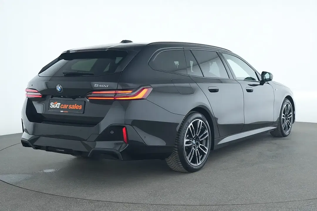 BMW 540 xDrive M Sport Pro - Thumbnail 5