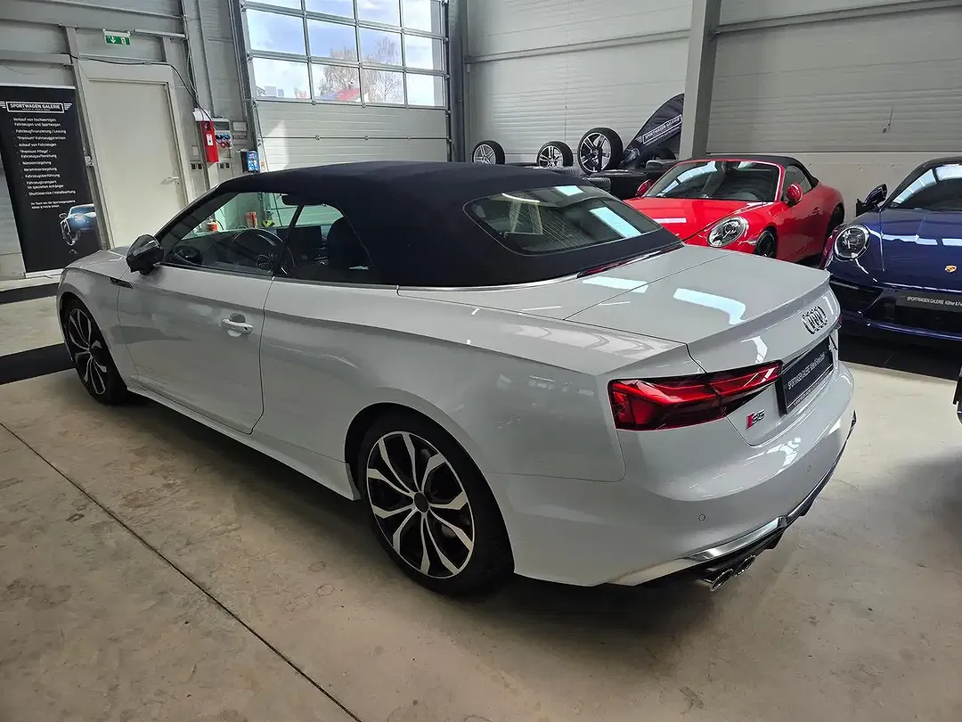Audi S5 quattro Cabriolet - Thumbnail 14