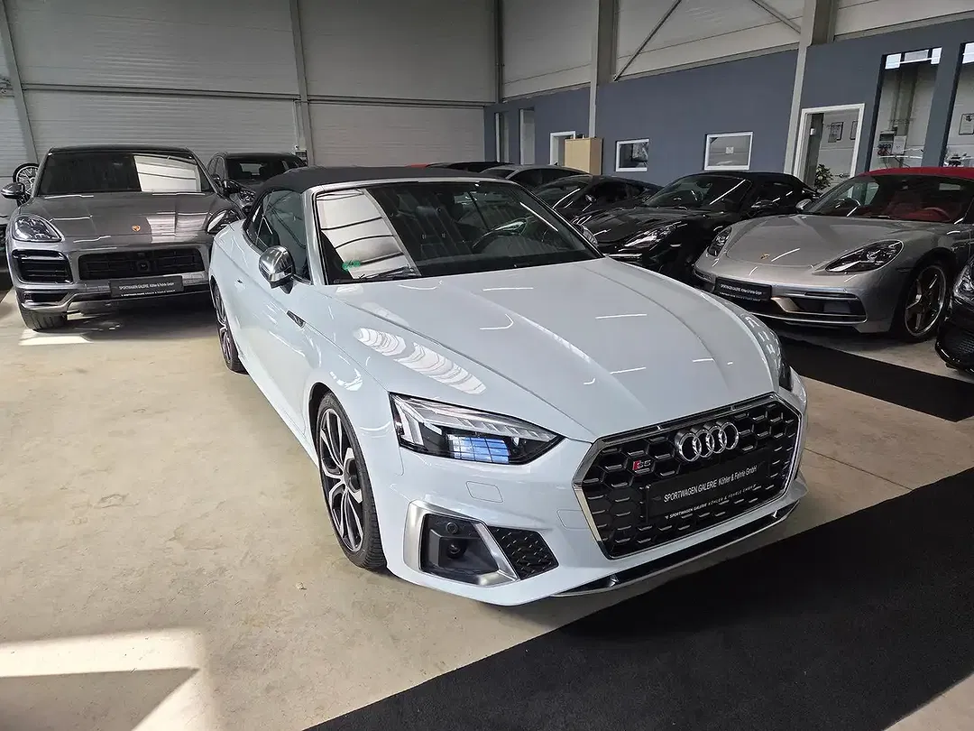 Audi S5 quattro Cabriolet - Thumbnail 7