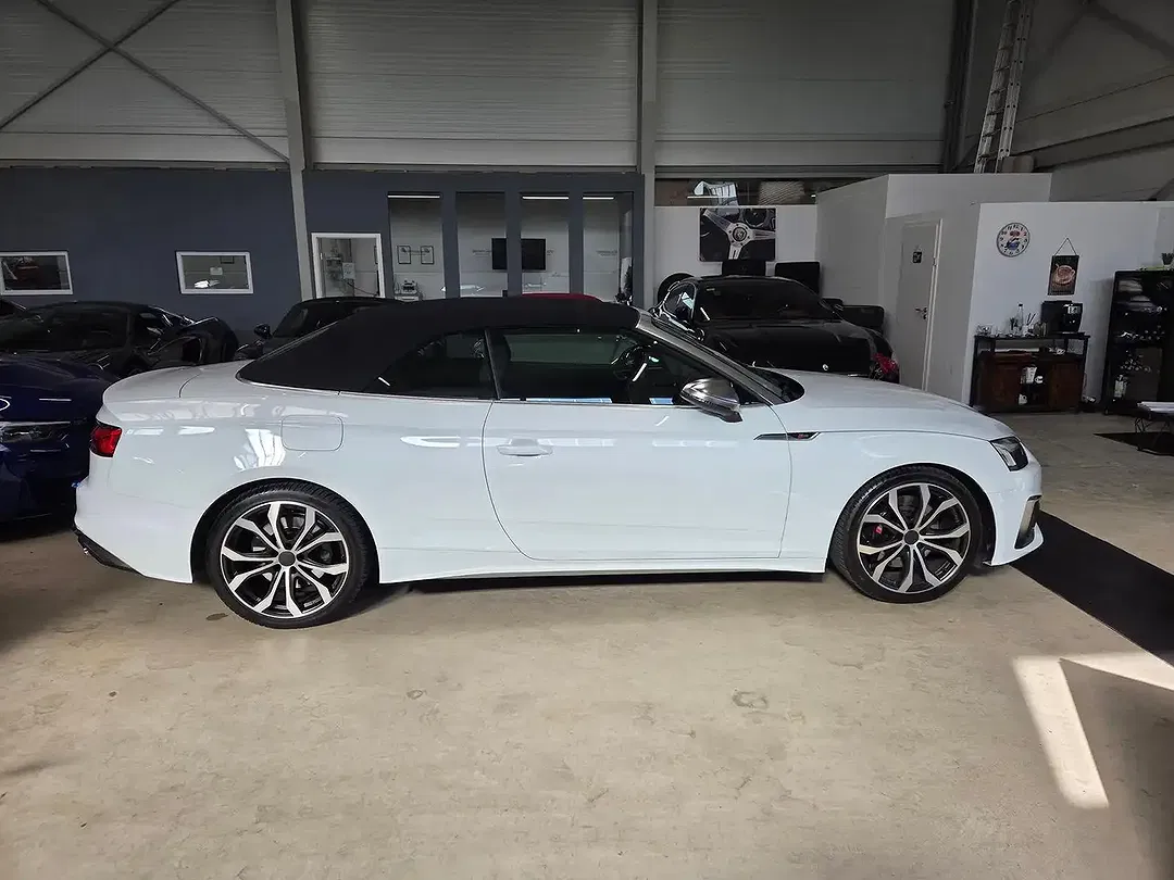 Audi S5 quattro Cabriolet - Thumbnail 9