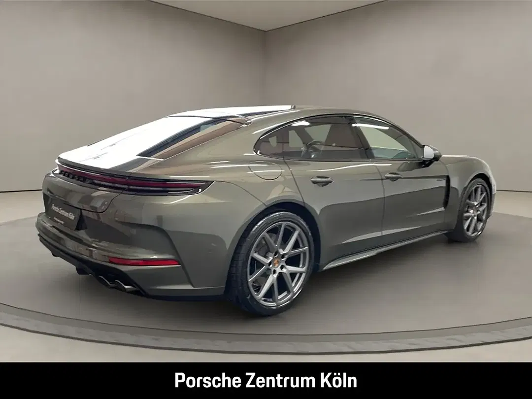 Porsche Panamera E-Hybrid 4 - Thumbnail 5