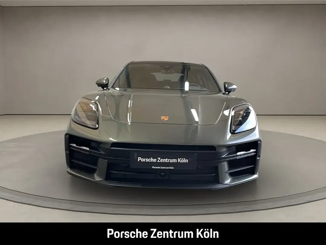 Porsche Panamera E-Hybrid 4 - Thumbnail 8