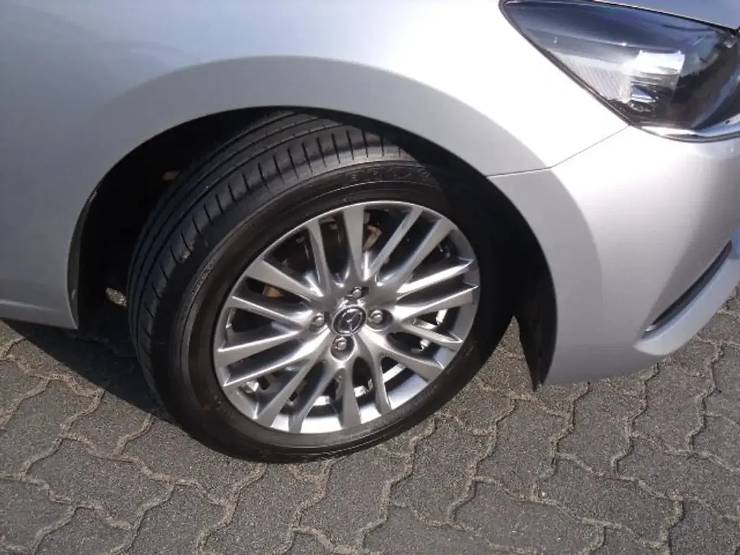Mazda 2 Kizoku - foto 10