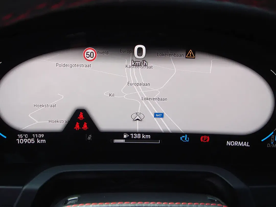 Porsche 911 Hybrid GTS - Thumbnail 12