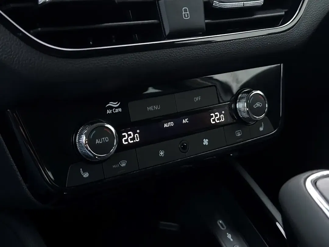 Skoda Kamiq 1.0 TSI DSG Tour - Thumbnail 11