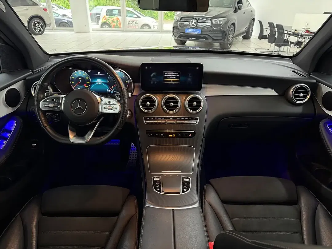 Mercedes-Benz GLC 220 4MATIC AMG Line Night - Thumbnail 19