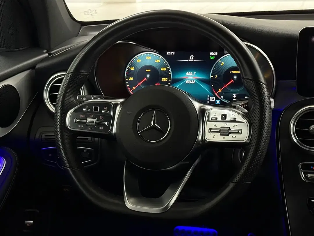 Mercedes-Benz GLC 220 4MATIC AMG Line Night - Thumbnail 20