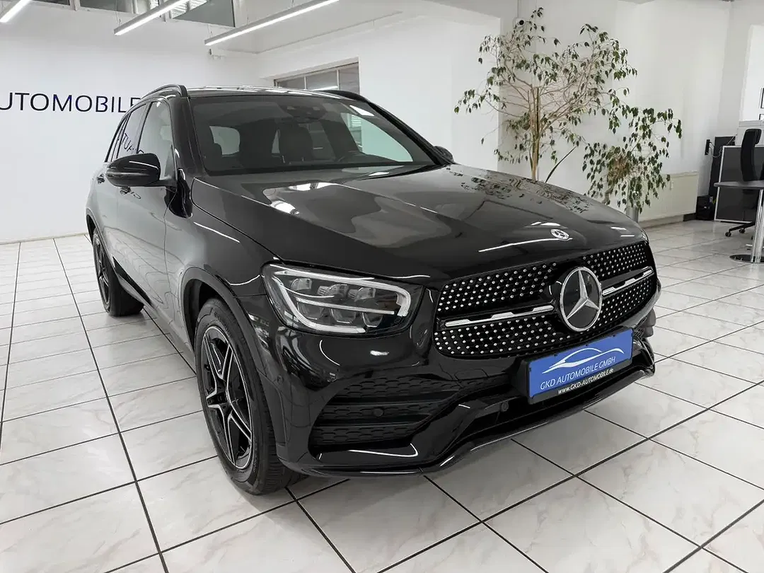 Mercedes-Benz GLC 220 4MATIC AMG Line Night - Thumbnail 6