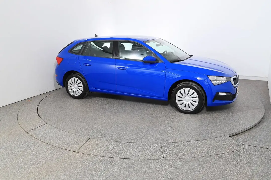 Skoda Scala TSI Ambition - Thumbnail 3