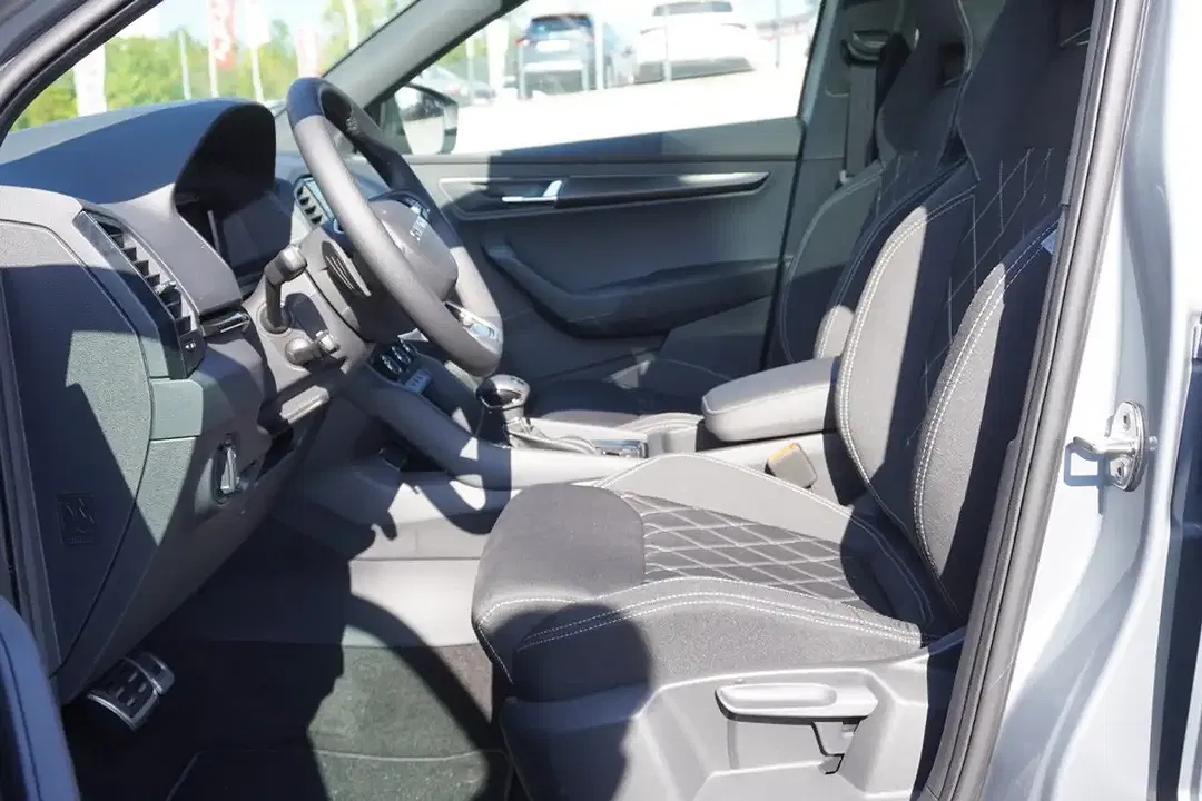 Skoda Karoq 1.5 TSI DSG Sportline - Thumbnail 12