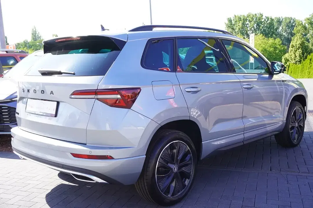 Skoda Karoq 1.5 TSI DSG Sportline - Thumbnail 4