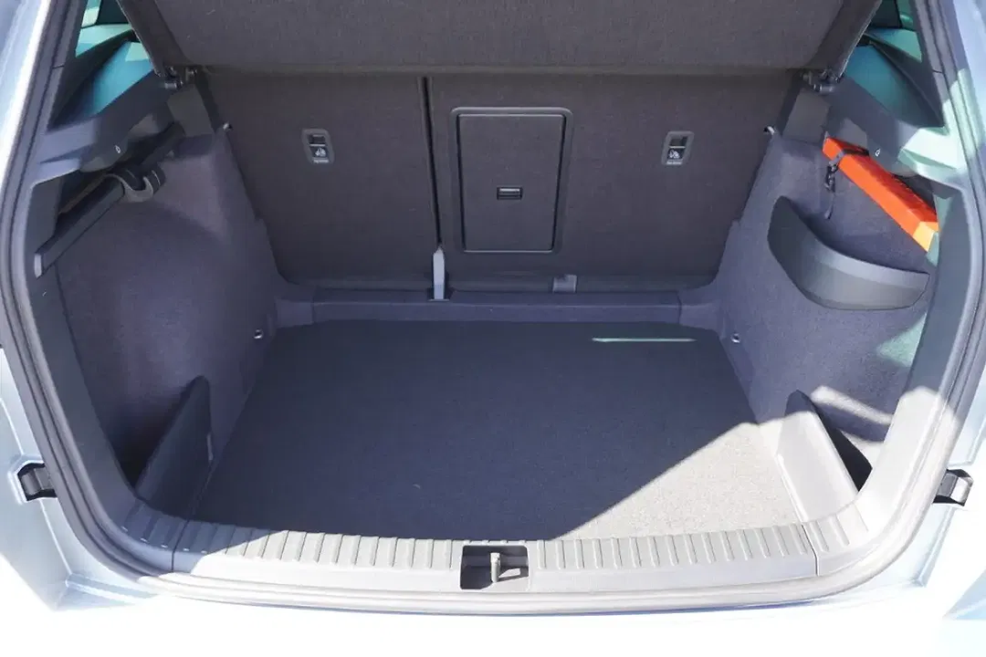Skoda Karoq 1.5 TSI DSG Sportline - Thumbnail 7
